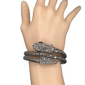 Silver toned snake bracelet. Silver  crystal rhinestone head and tail NWOT